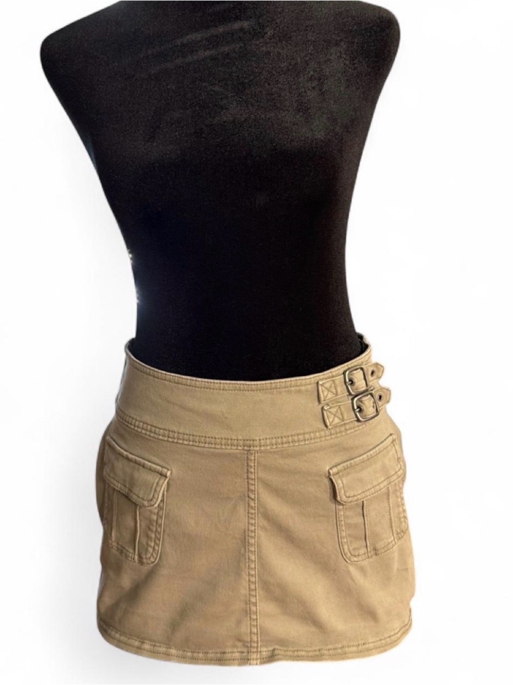 (826-6) Hollister Y2K Tan Khaki Cargo Utility Mini Skirt Buckles Low Rise Size X